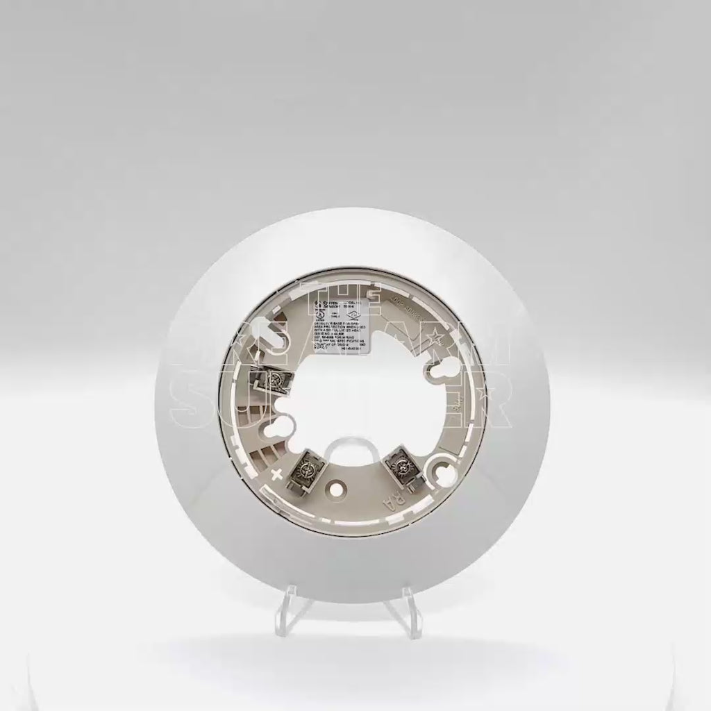 The B300-6, a white, 6" base, standard flanged low-profile mounting base, perfect for replacing the B210LP. With SEMS screws for easy wiring connections and support for 12-24 AWG, this B300-6 base offers installation flexibility. Our B300-6 bases come in multiple formats to meet your application requirements, and are available in standard white, ivory, and black options. 